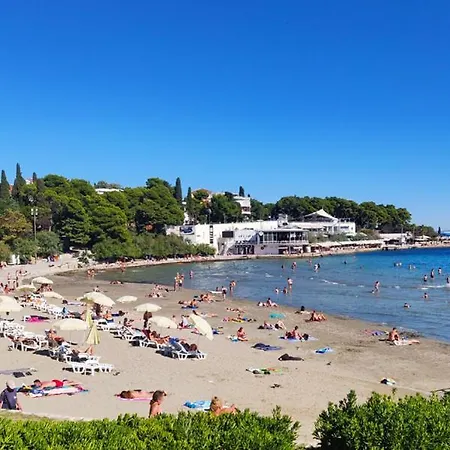 Appartamento Dvosobni U Blizini Centra Grada *