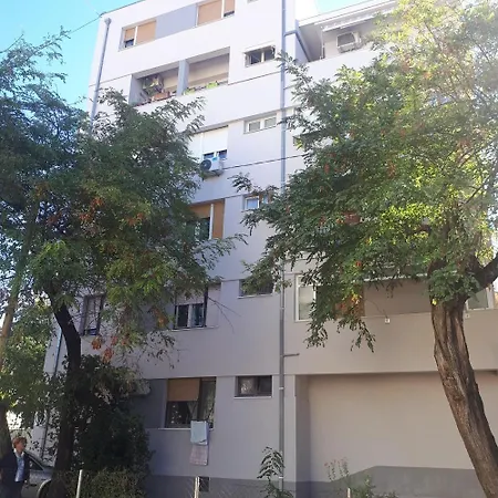 Dvosobni U Blizini Centra Grada Spalato