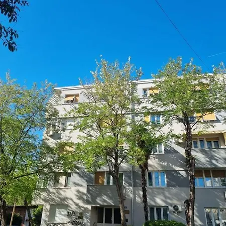 Dvosobni U Blizini Centra Grada 스플리트